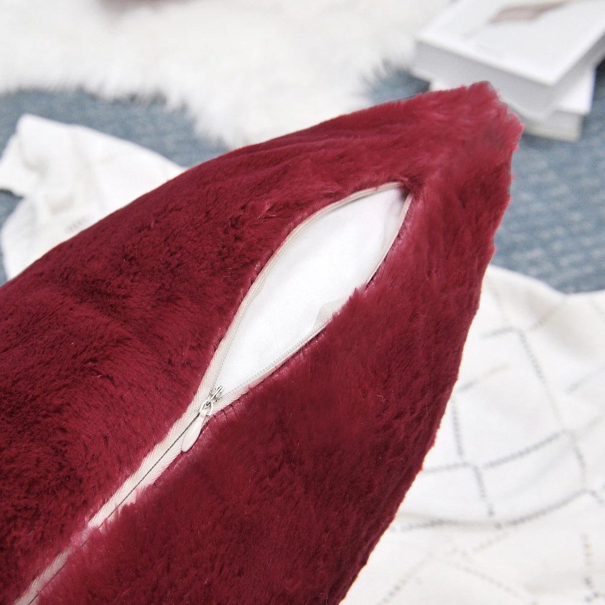 Faux Fur Throw Pillow Cover 4 Piece Set A888536
