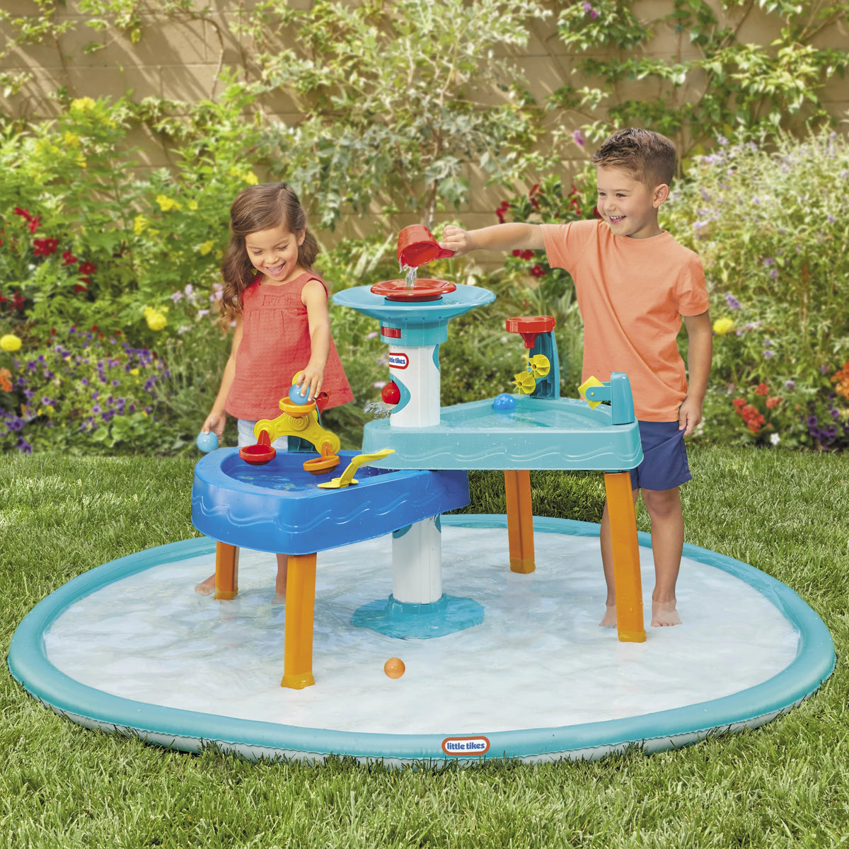 Outdoor Water Play Table with Accessories P580190