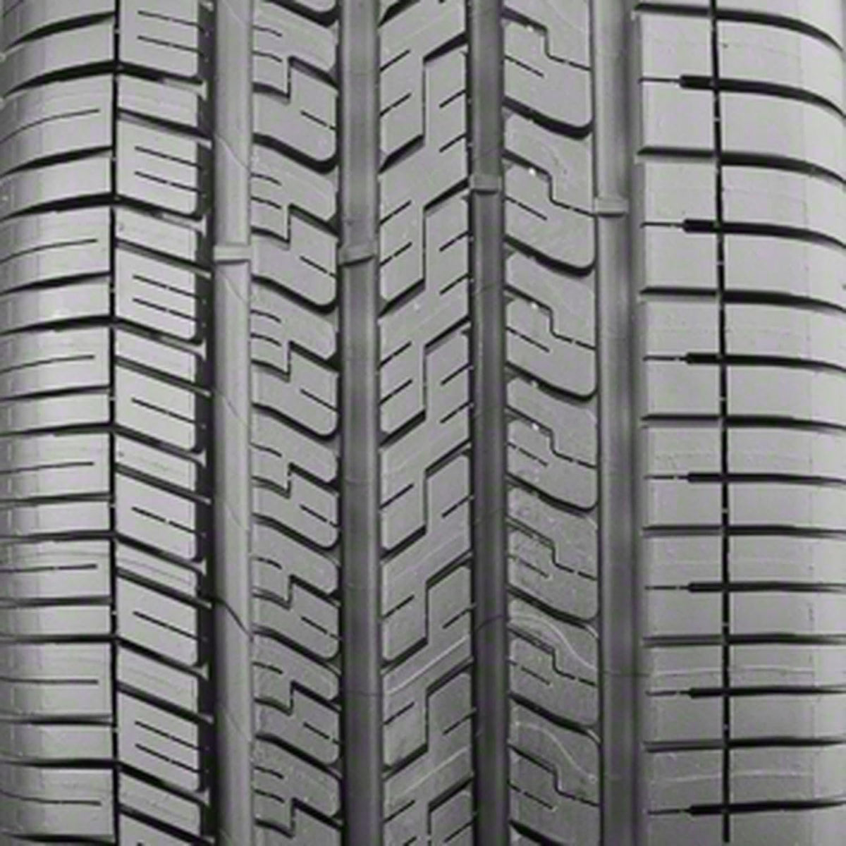 245/45R20 99V Radial Tire Y303116