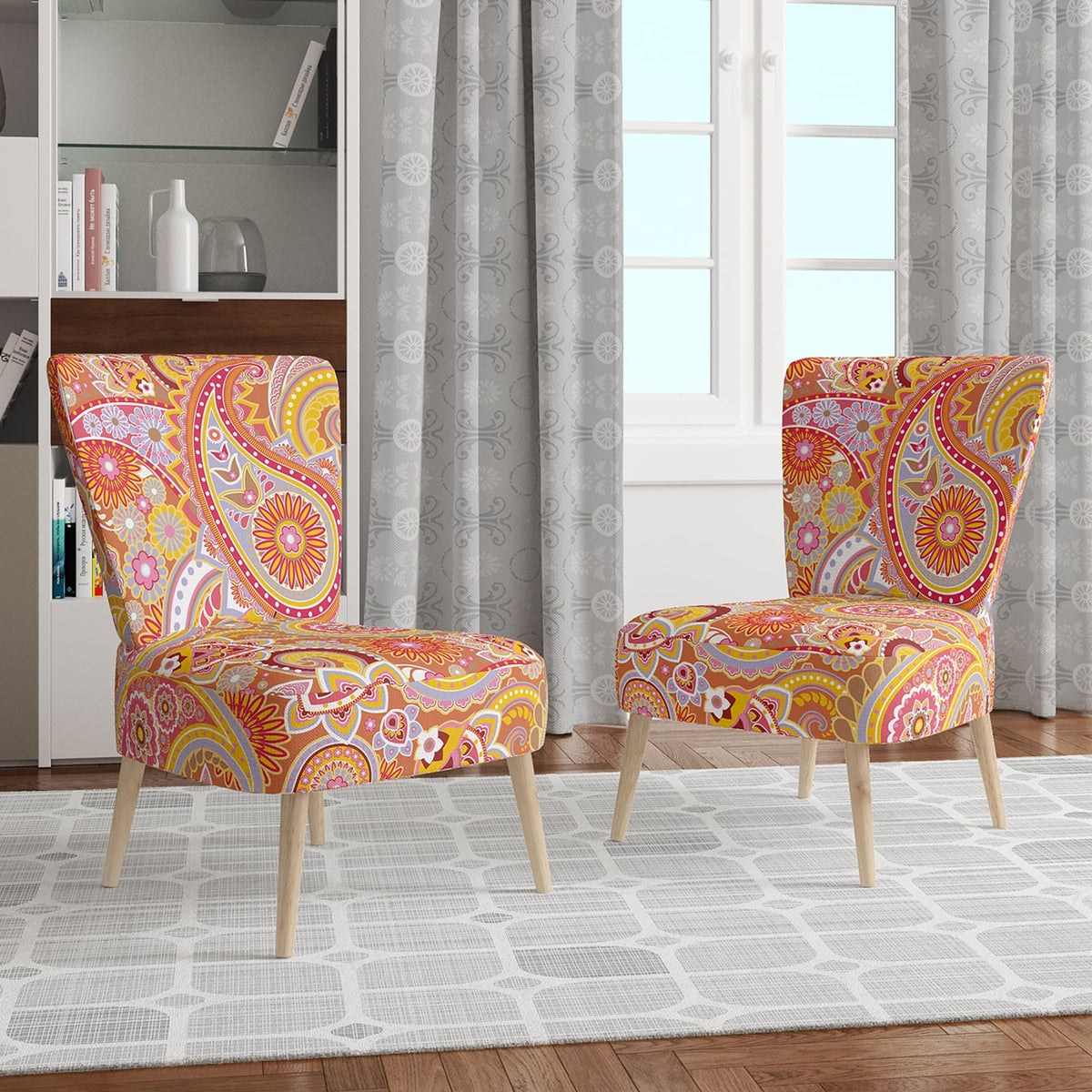 Upholstered Mid-Century Accent Chair H259539