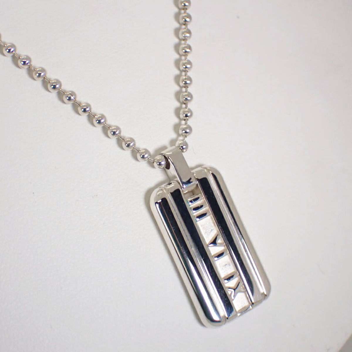 925 Atlas Pendant Necklace M58378