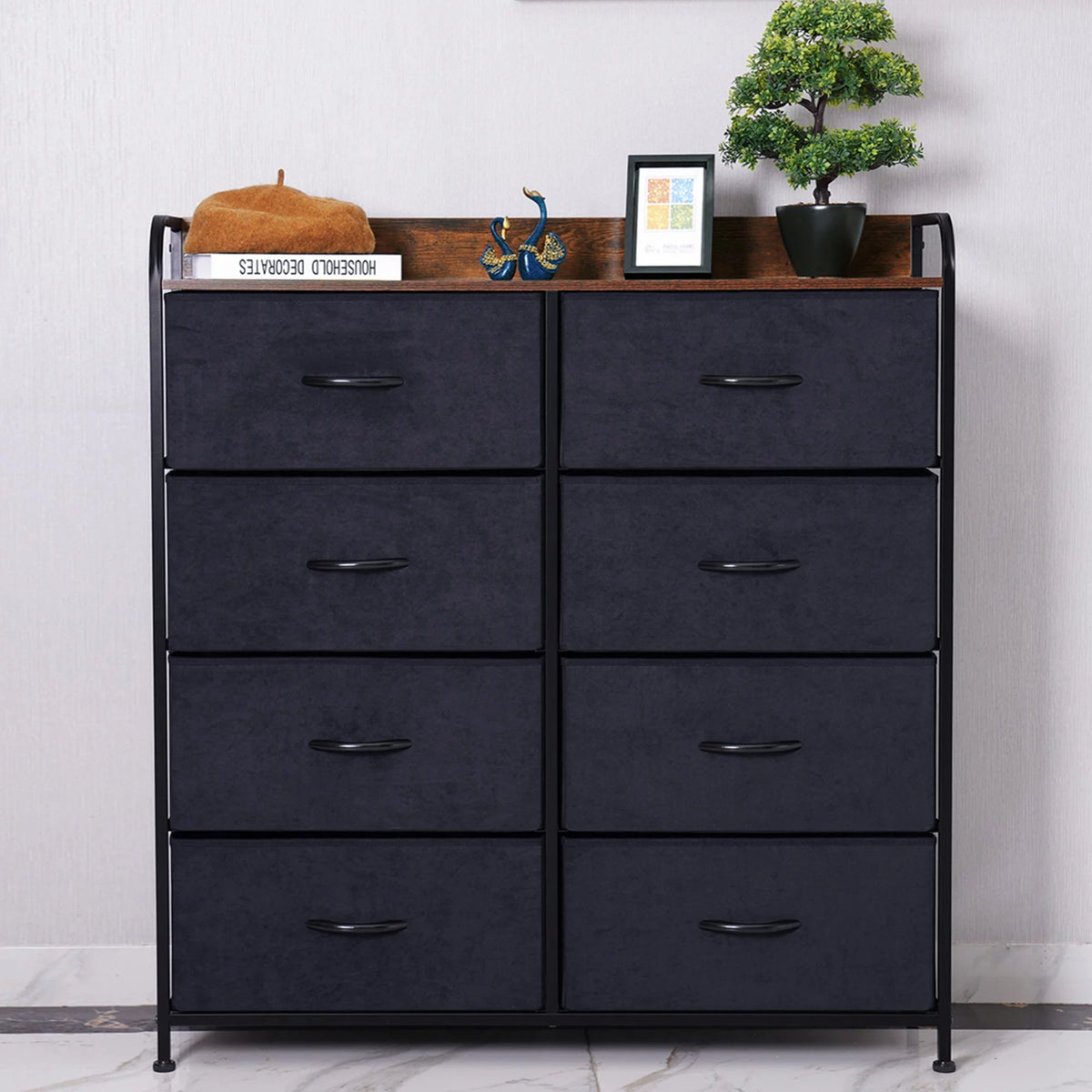 8 Drawer Dresser with Rustic Finish Q99549