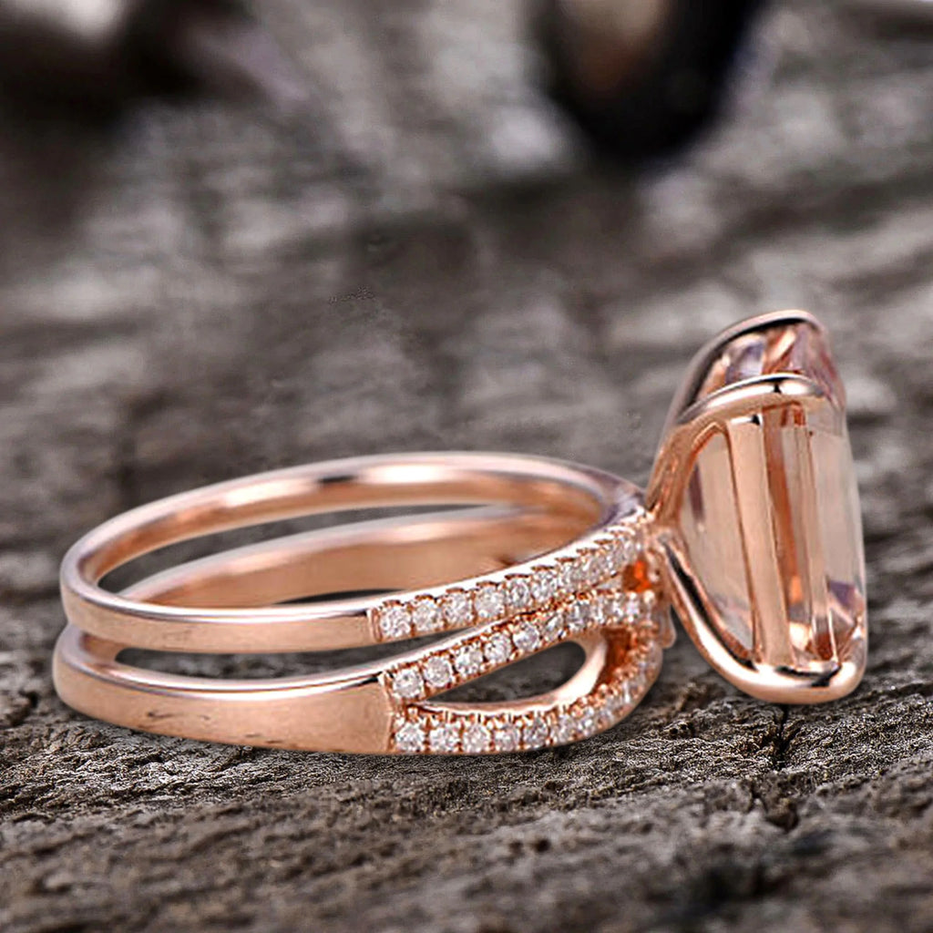 Emerald Cut Morganite Engagement Ring with Diamond Accents E727277