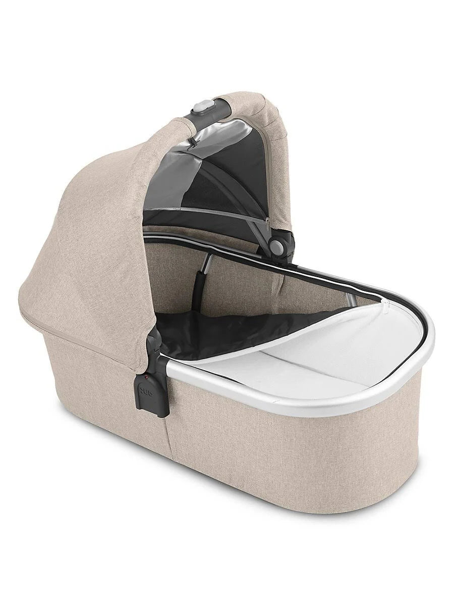 Universal Bassinet F897698