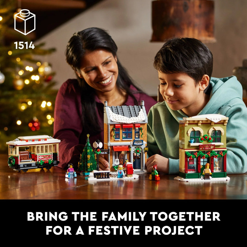 Building Set with Shops, Streetcar and 6 Minifigures F707863