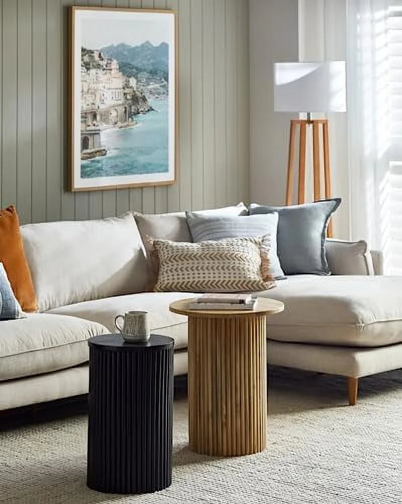 Solid Wood Round End Table Z674590