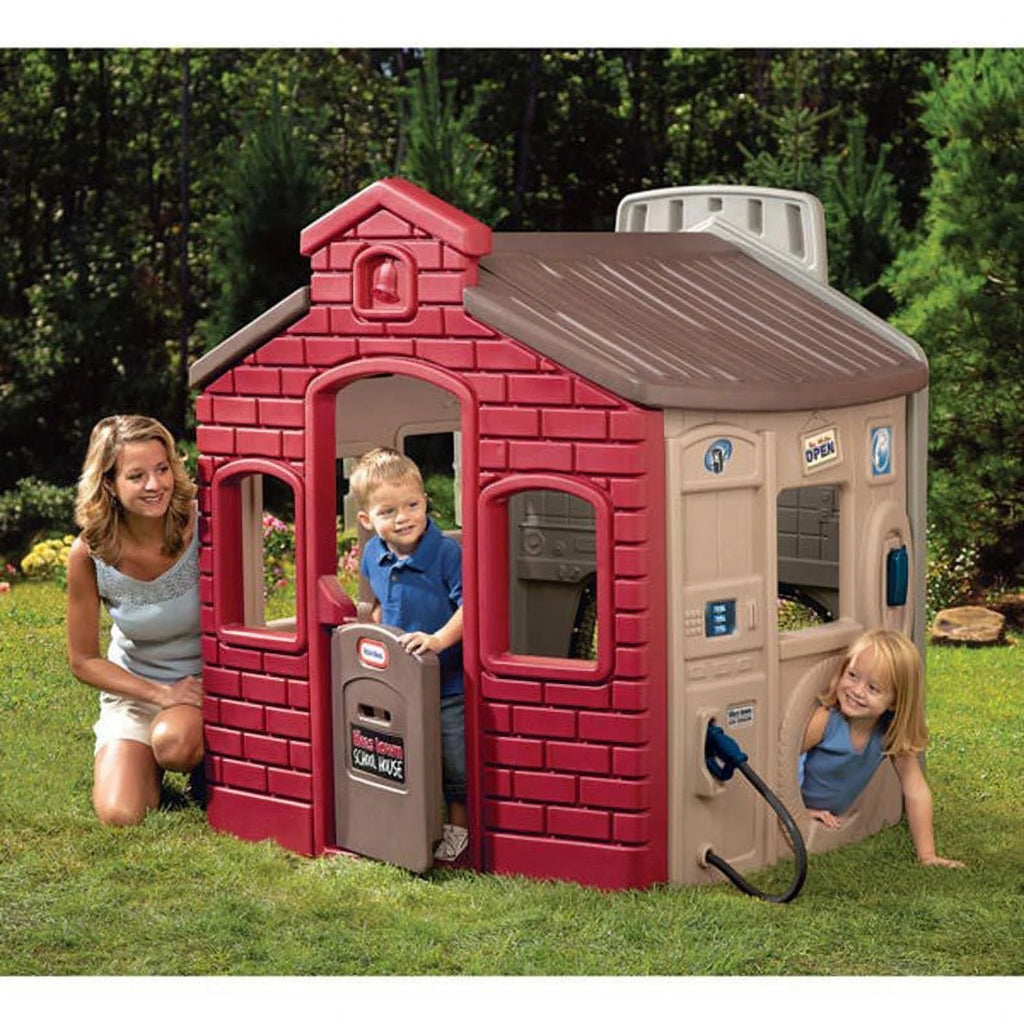 Playhouse S906