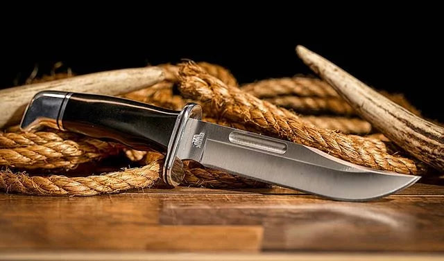 Black Fixed Blade Knife with Leather Sheath T2091