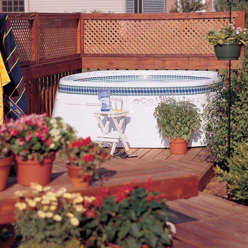 4 ft x 8 ft Privacy Diamond Vinyl Lattice T502717