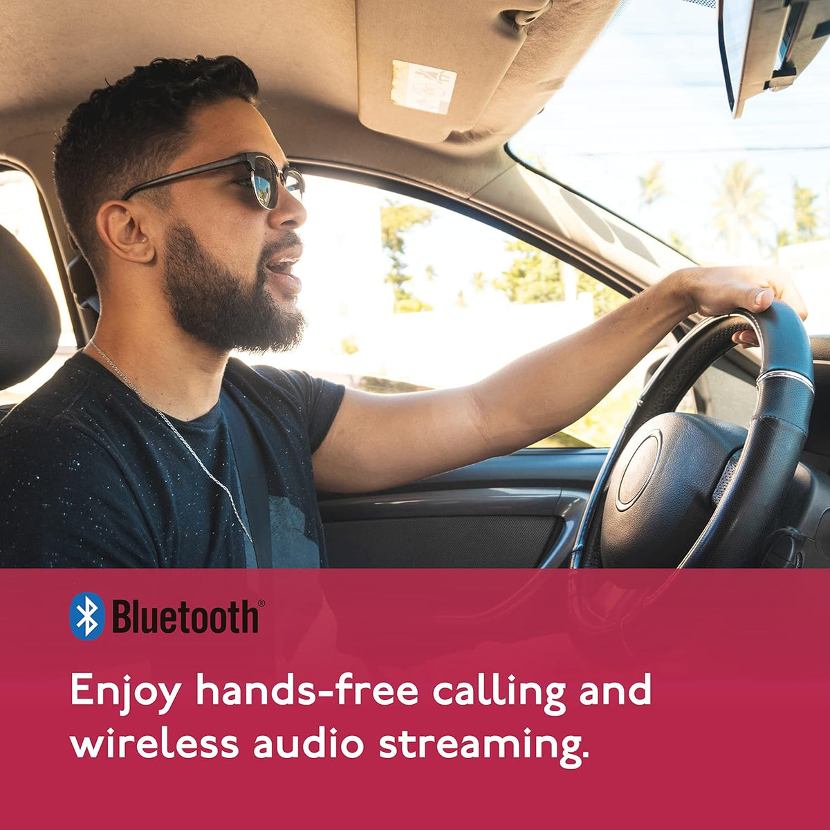 Single-Din Bluetooth CD Receiver with USB/AUX Inputs P560