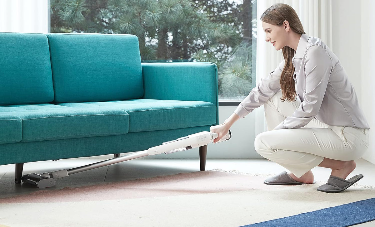 White Cordless Stick Vacuum O184
