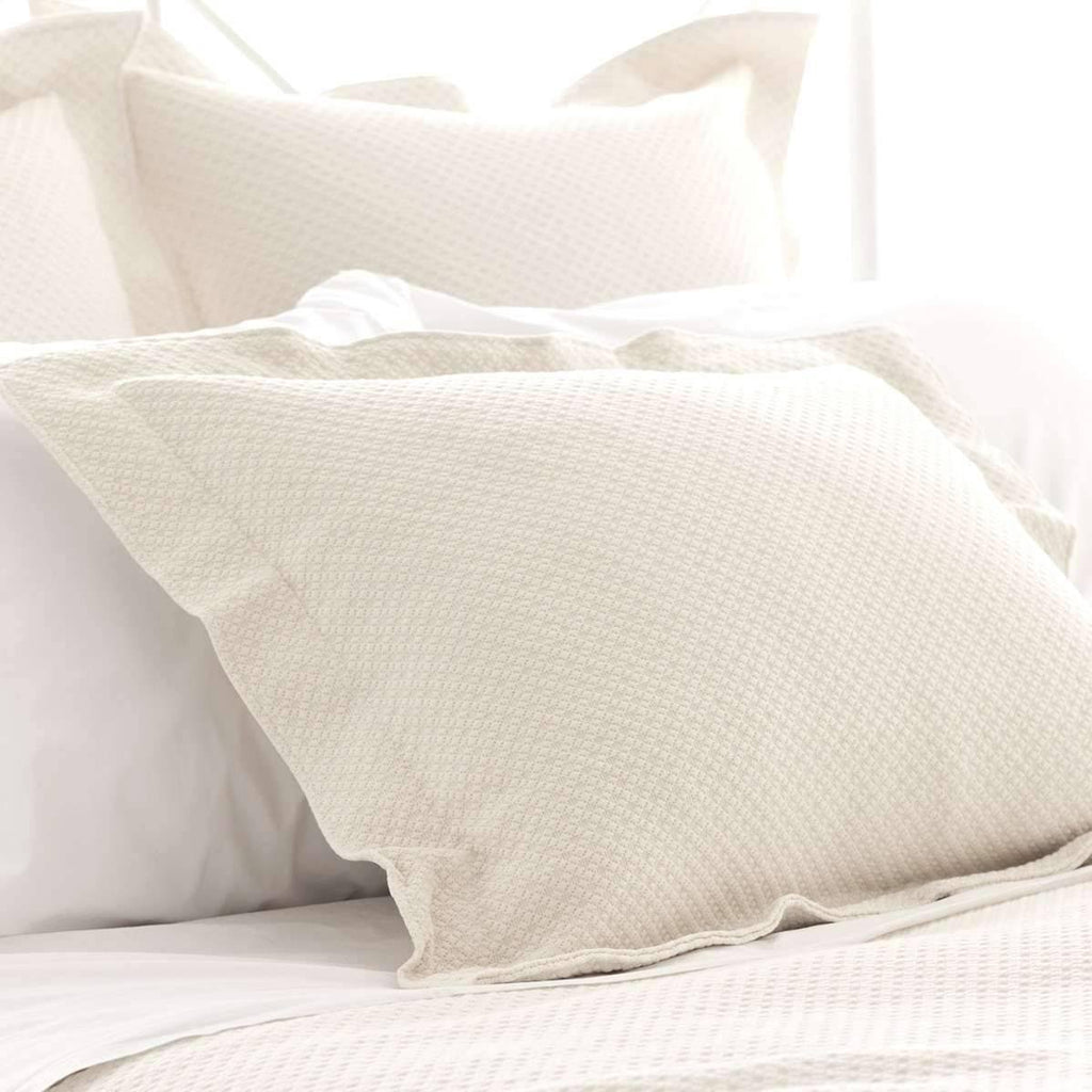 Ivory Matelasse Standard Sham A4406