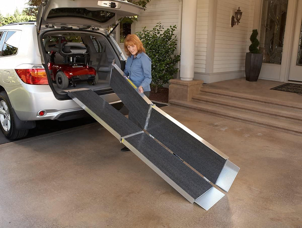 Suitcase Trifold Portable Ramp with Slip-Resistant Surface, 8 Foot Y2727