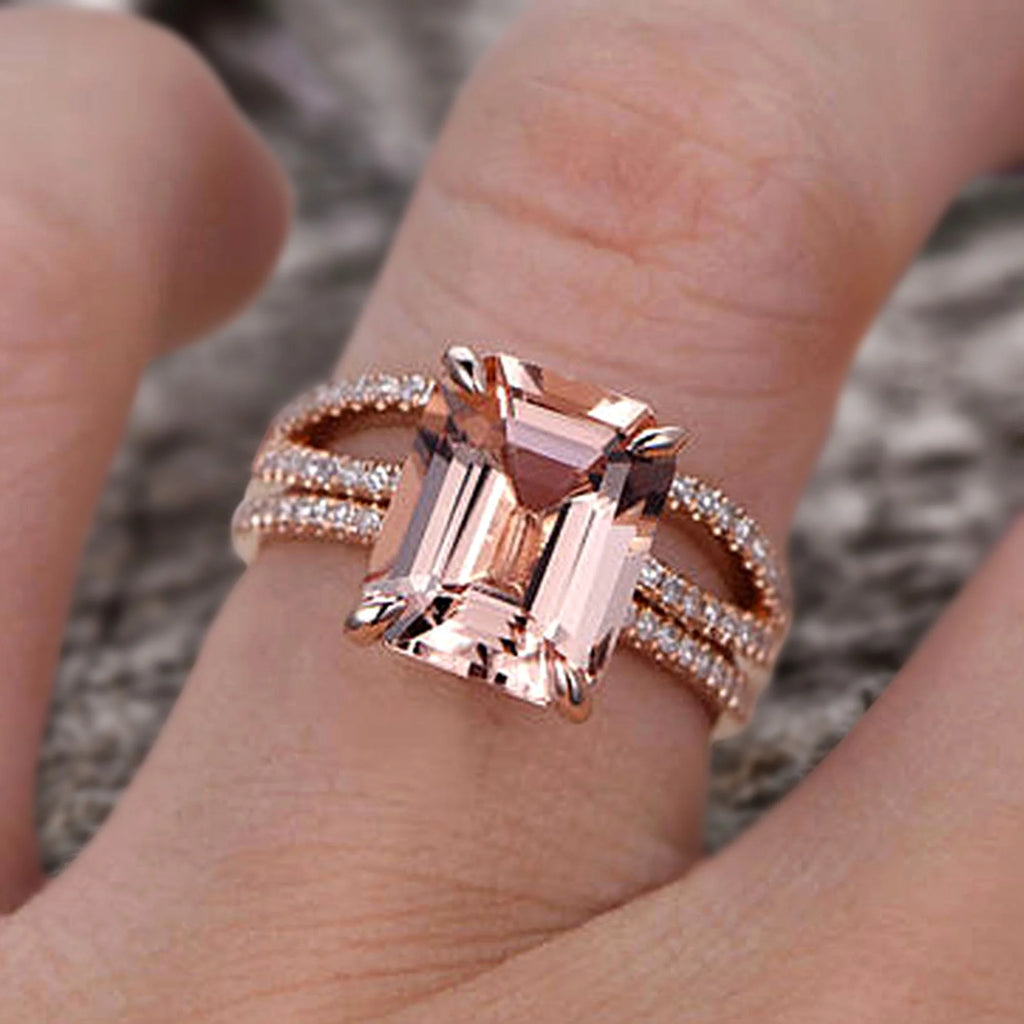 Emerald Cut Morganite Engagement Ring with Diamond Accents E727277