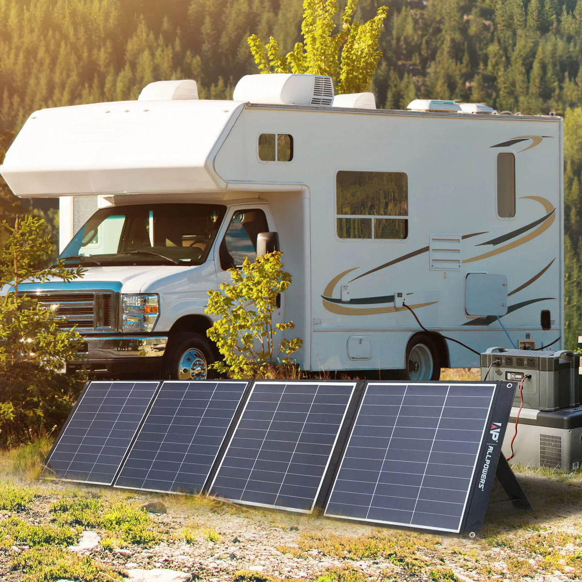 1092Wh 1500W Portable Power Station M2573
